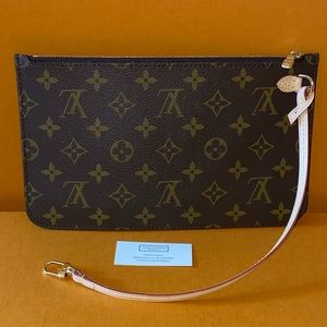 Louis Vuitton Neverfull Monogram beige Pouch/wristlet 2021